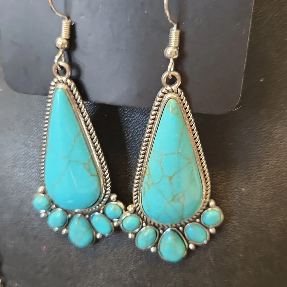 Long Southwestern Silvertone Necklace set